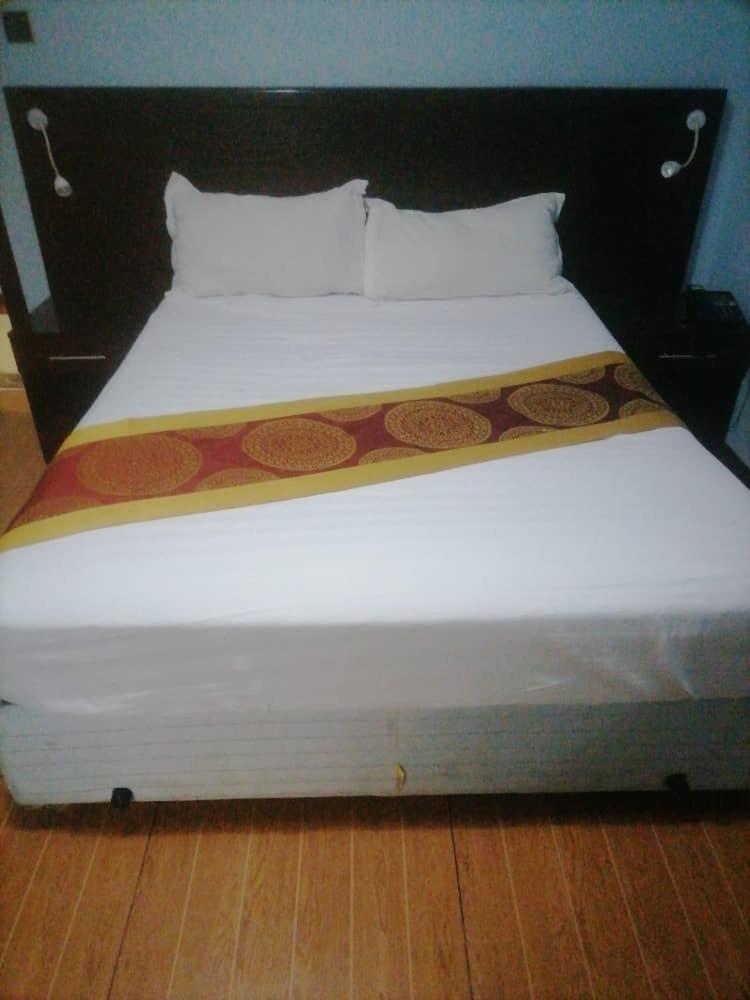 White City Inn Gaborone Eksteriør bilde